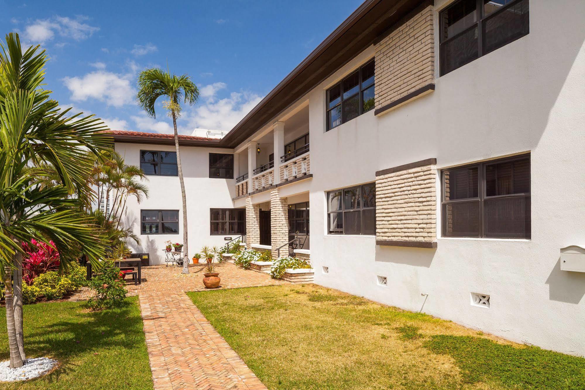 Miami Whitehouse Apartments North Bay Village Eksteriør billede